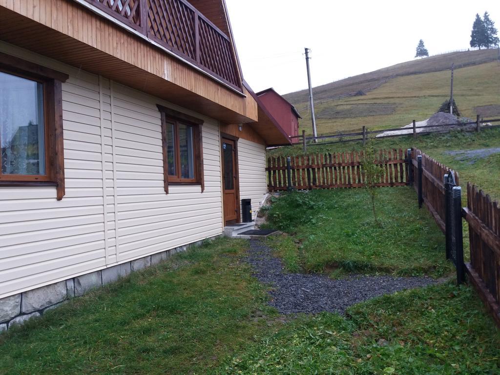 Bee House Hotel Bukovel Exterior foto